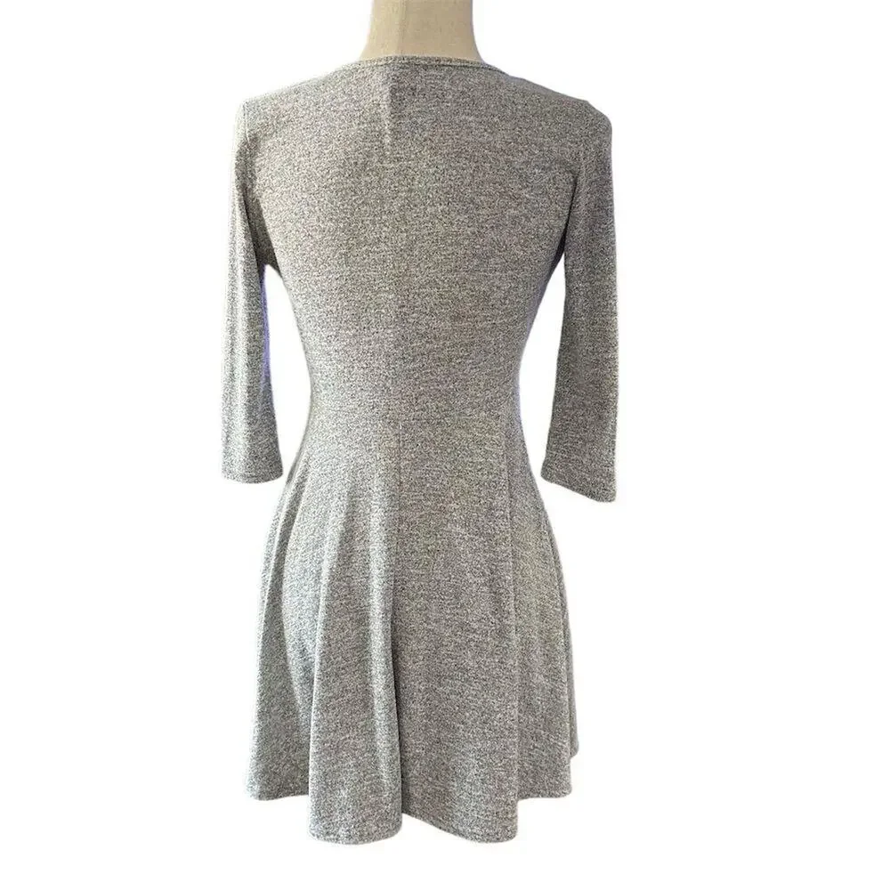 Influence Women's Size 12 Gray V-Neck‎ Long Sleeve Mini Dress - Picture 5 of 8